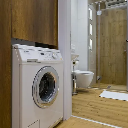 Pin Apartment