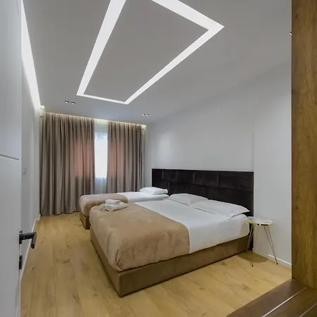 Apartment Pin Tirana