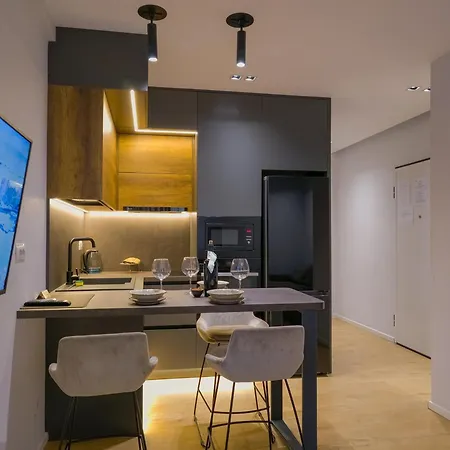 Apartment Pin *