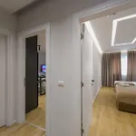 Pin *