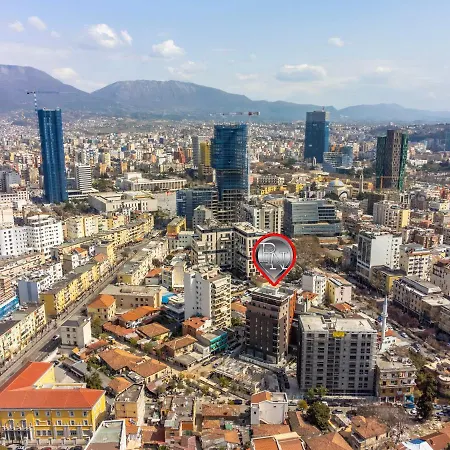 Pin * Tirana